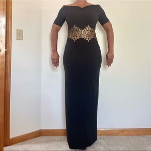 Occasion dress / gown. Size S/M. Black and gold.
